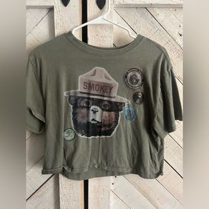 Cute Smokey bear cropped tee